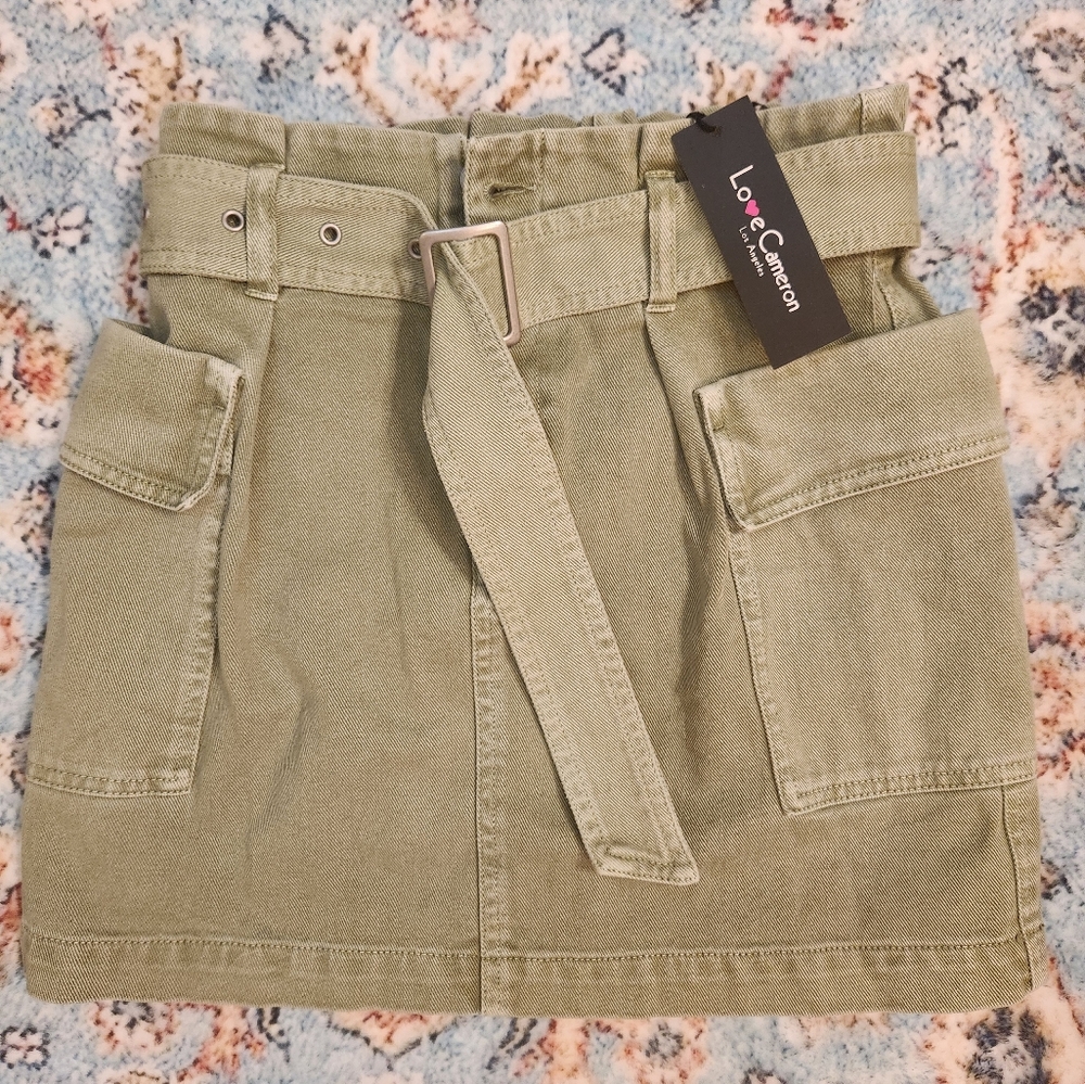 NWT ❗️ love cameron buckled denim 100% cotton green skirt small size